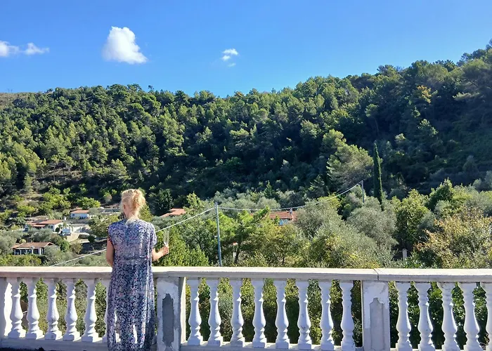 Dei Sogni, With Private Pool ,roof Terrace And Spectacular Views Of Monaco And Ligurian Mountains Vallebona