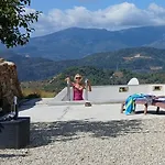 Villa Dei Sogni, With Private Pool ,roof Terrace And Spectacular Views Of Monaco And Ligurian Mountains Vallebona