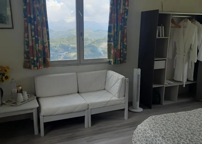 Dei Sogni, With Private Pool ,roof Terrace And Spectacular Views Of Monaco And Ligurian Mountains