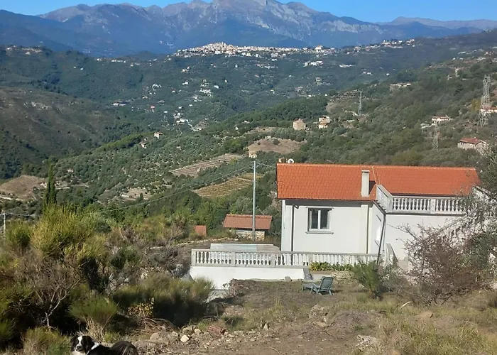 Villa Dei Sogni, With Private Pool ,roof Terrace&spectacular Views Of Monaco&ligurian Mountains